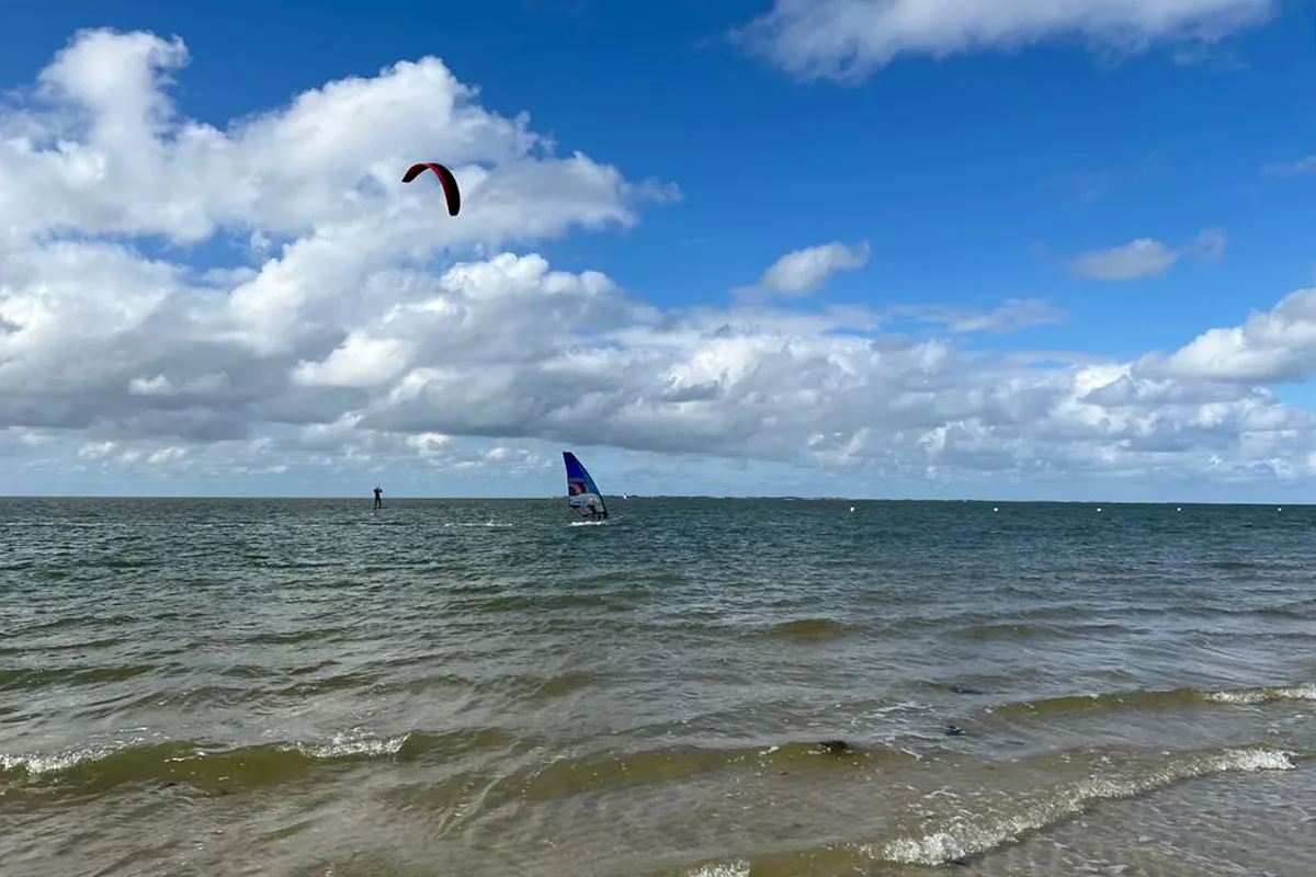 Surfen und Kiten auf der Insel Föhr im aktiven Nordseeurlaub